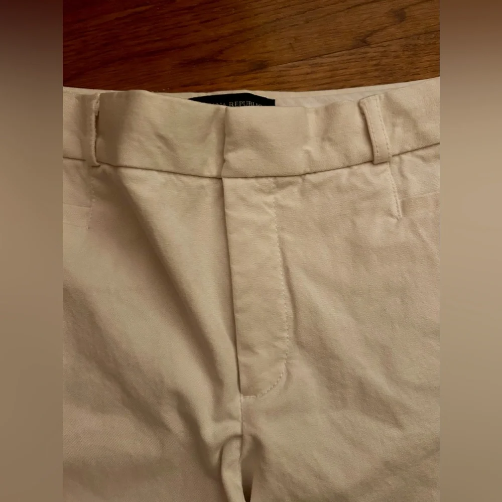 Banana Republic Women’s Sz 10 Cream Colored Sloan Crop Pants Great Closet Staple